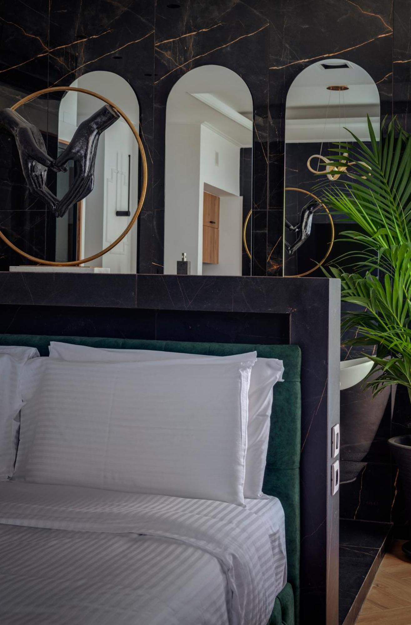 Ninemian Suites Syros Ermúpoli Kültér fotó
