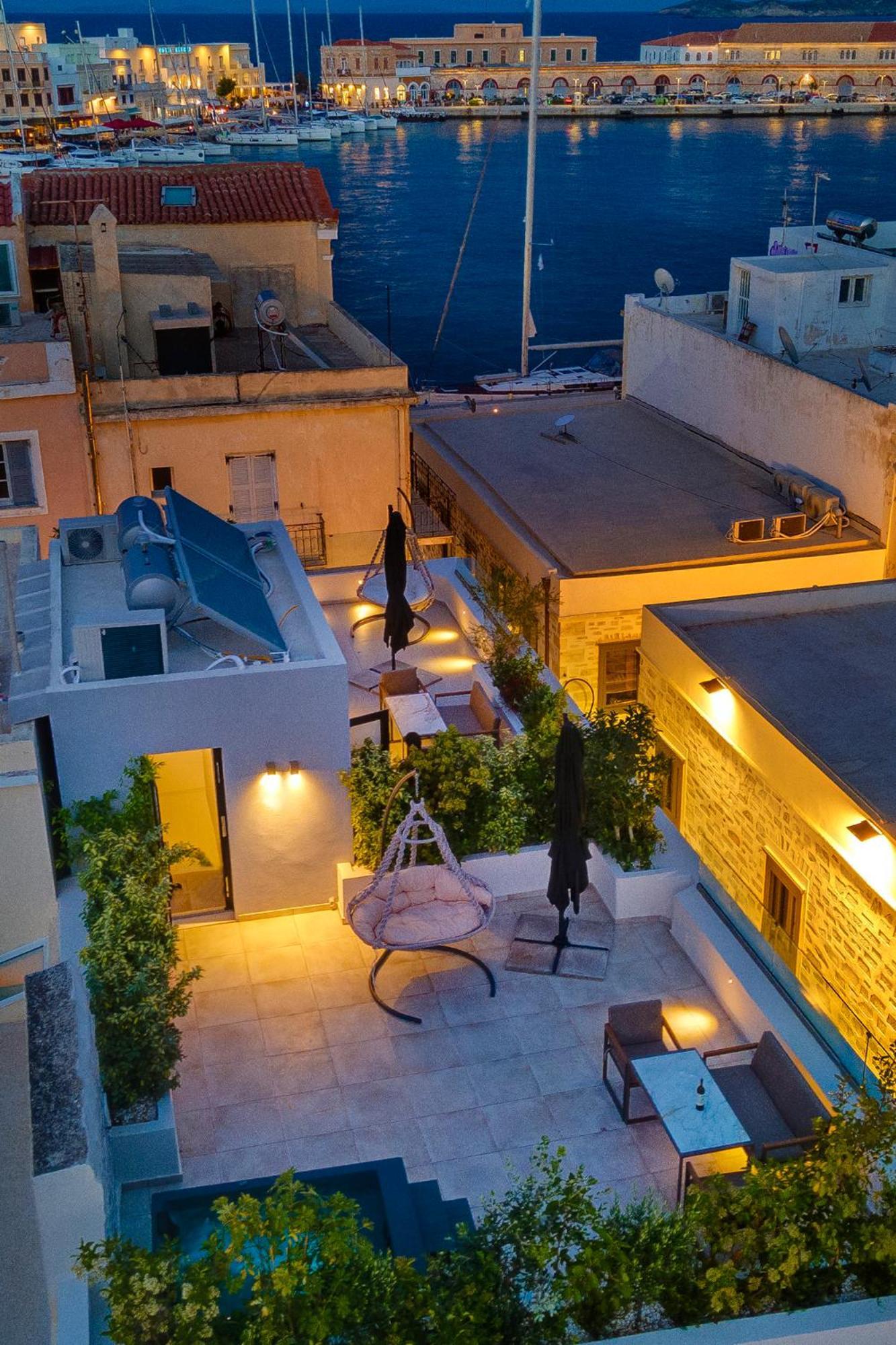 Ninemian Suites Syros Ermúpoli Kültér fotó